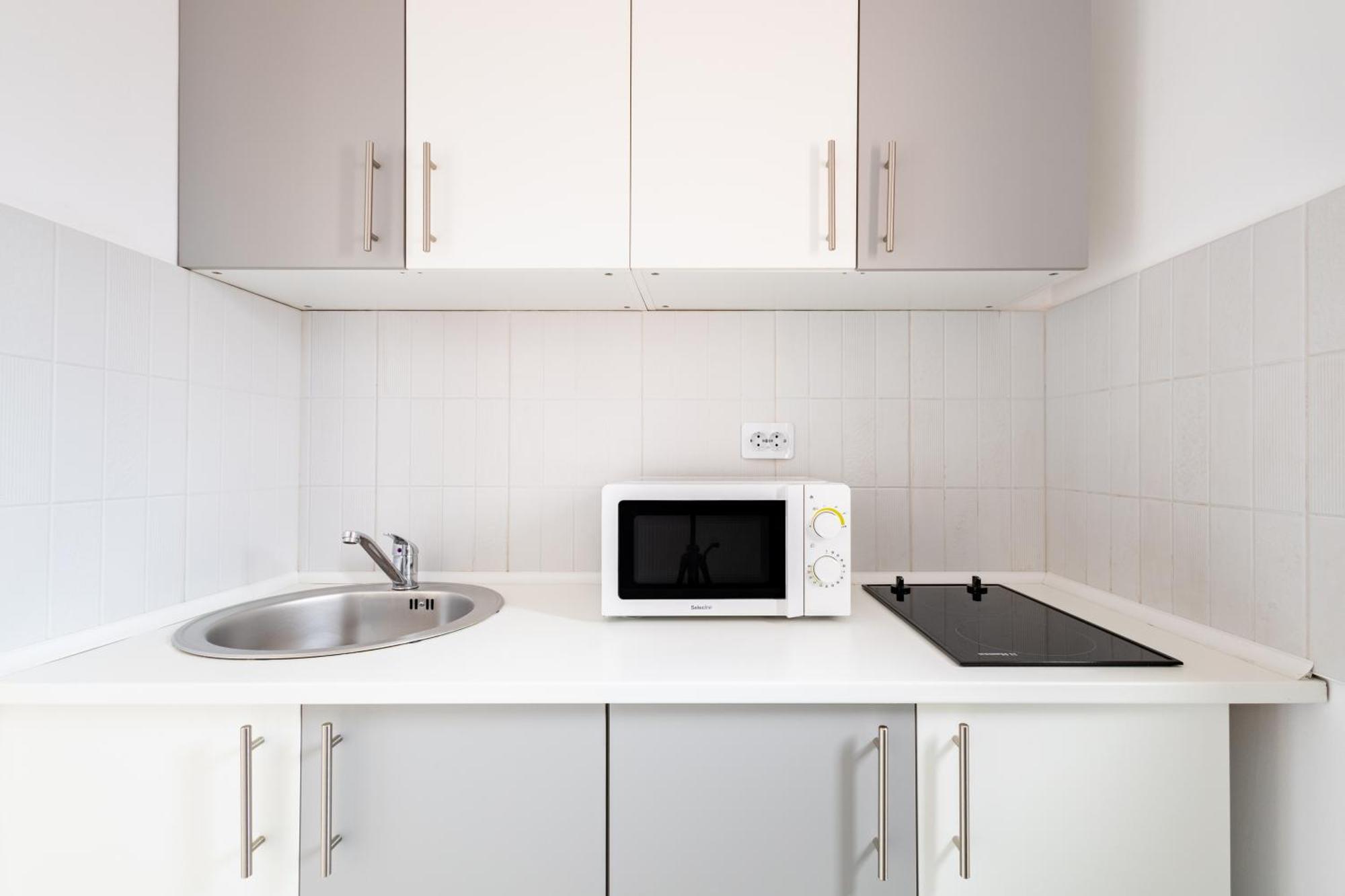 Downtown Victoria Apartments By Citybookings Boekarest Buitenkant foto
